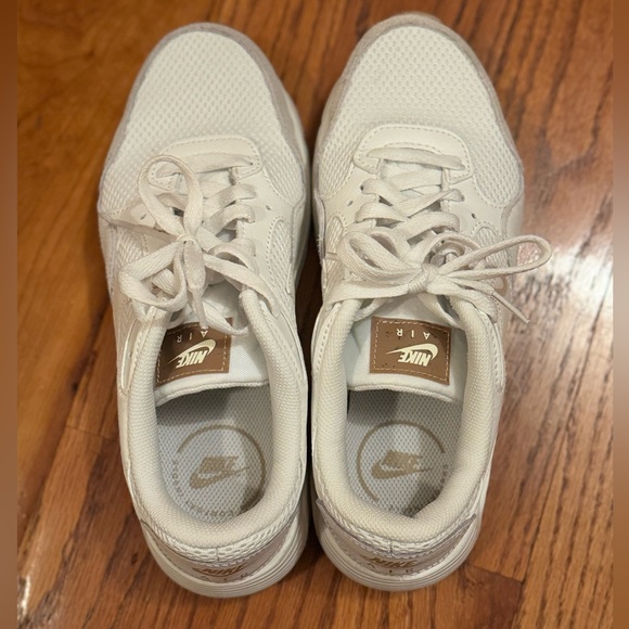 Nike Air Max SC in white/cream. Size 7 - Picture 4 of 5